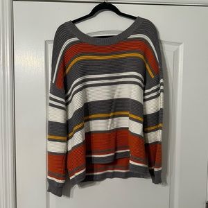 Hem & Thread soft knit sweater, size Large